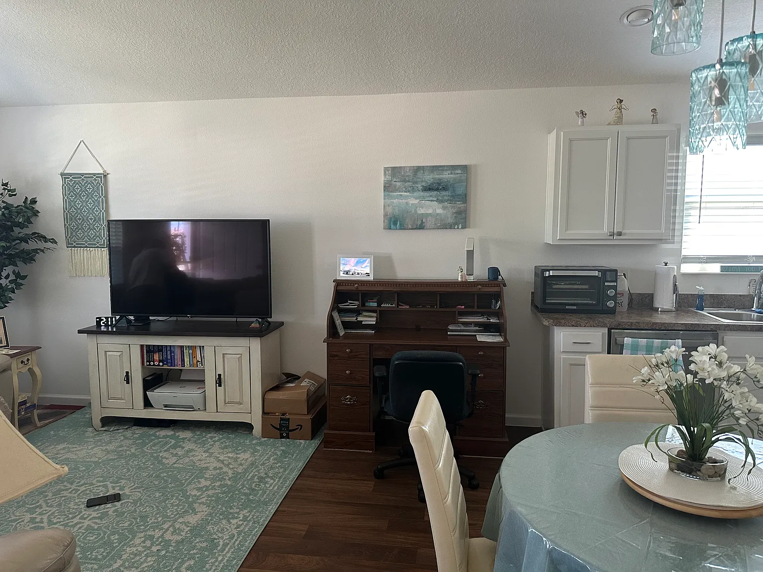 2 bed, 978 sqft, $2,100 — Photo 4