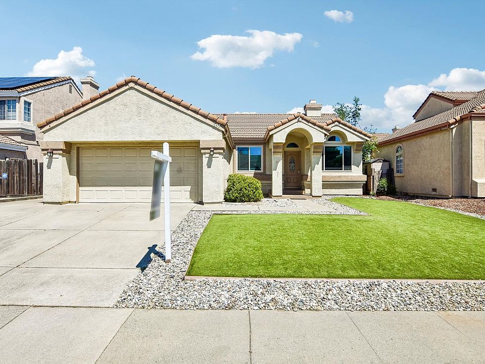 1st image of 637 Laurelwood Cir
