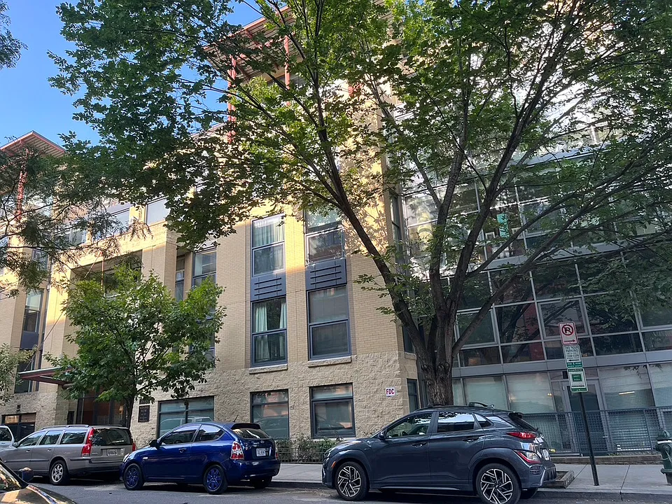 2301 Champlain St NW #309