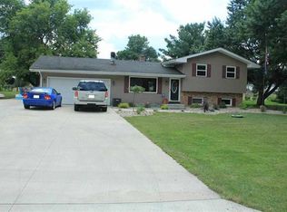 17714 Hartman St, South Bend, IN 46614