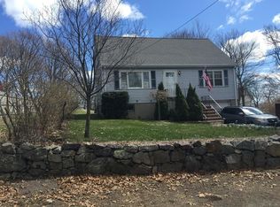 27 Summit Ave, Saugus, MA 01906