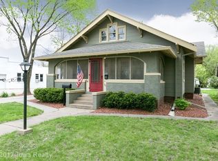 706 Court St, Adel, IA 50003