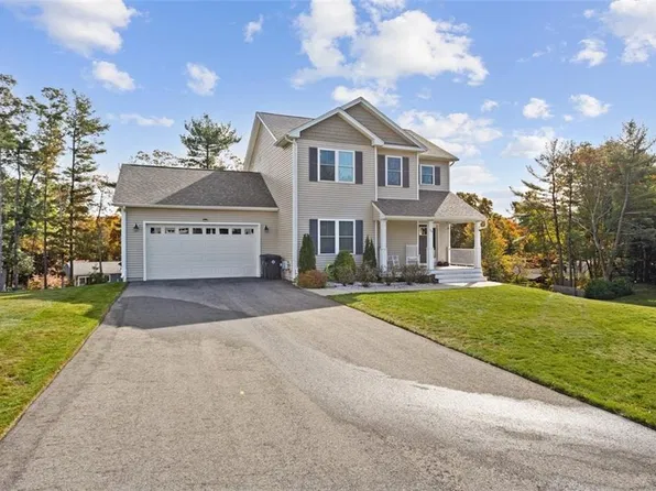 19 Minglewood Dr, Coventry, RI 02816