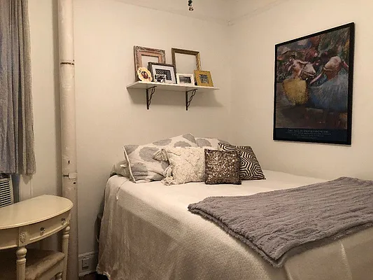 Rented by Bapple | media 10