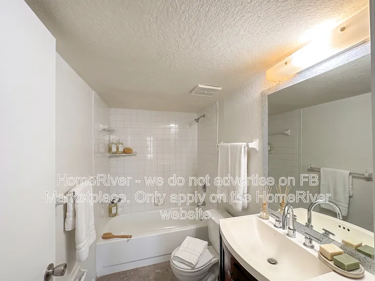 25100 Sandhill Blvd #M-104 — Photo 8
