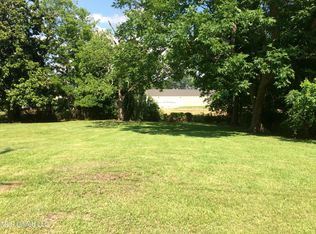 284 Querens Ave, Biloxi, MS 39530