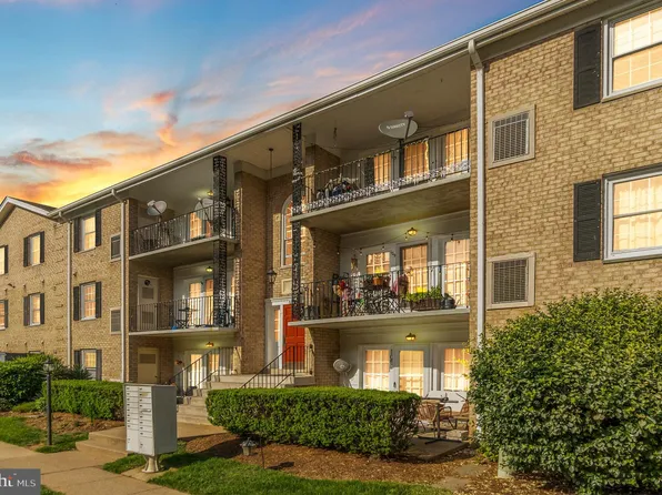 12715 Gordon Blvd APT 108, Woodbridge, VA 22192