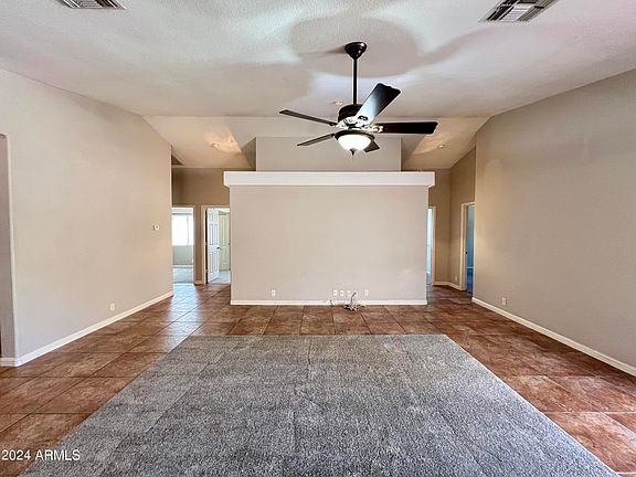 3rd image of 8636 W MARCONI Avenue