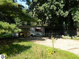 2540 Rosemary Ln, Mount Pleasant, MI 48858