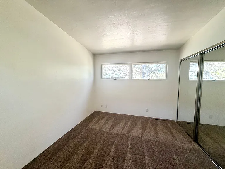 515 Sierra Prieta Dr — Photo 16