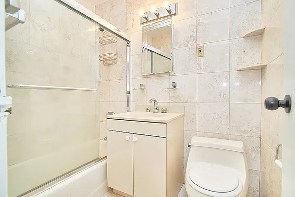 Rented by Living New York | media 6