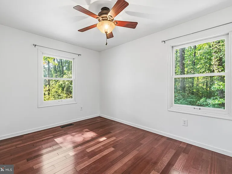 301 Wicomico Rd — Photo 13