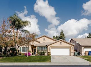 9322 Manihiki Ave, Bakersfield, CA 93311