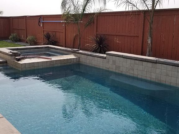 Beautifully Designed Pool, Simply Maintained Pool