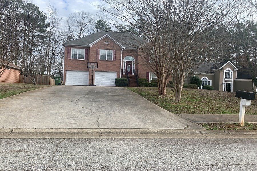 1st image of 3245 Perch Dr SW