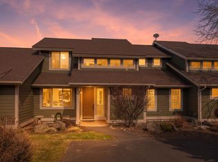 10674 Village Loop, Redmond, OR 97756