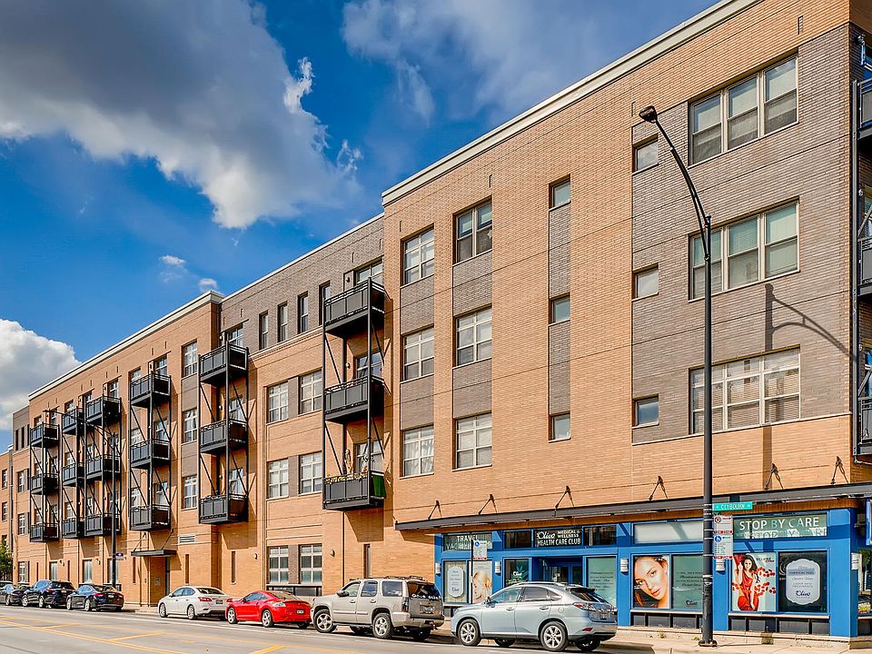 1st image of 2915 N Clybourn Ave Unit 315