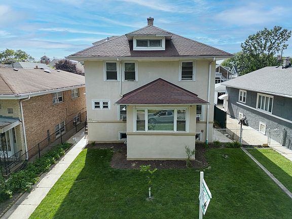 5th image of 904 N 14th Ave