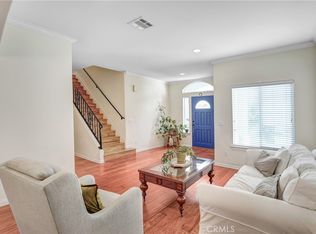 17755 Merridy St, Northridge, CA 91325