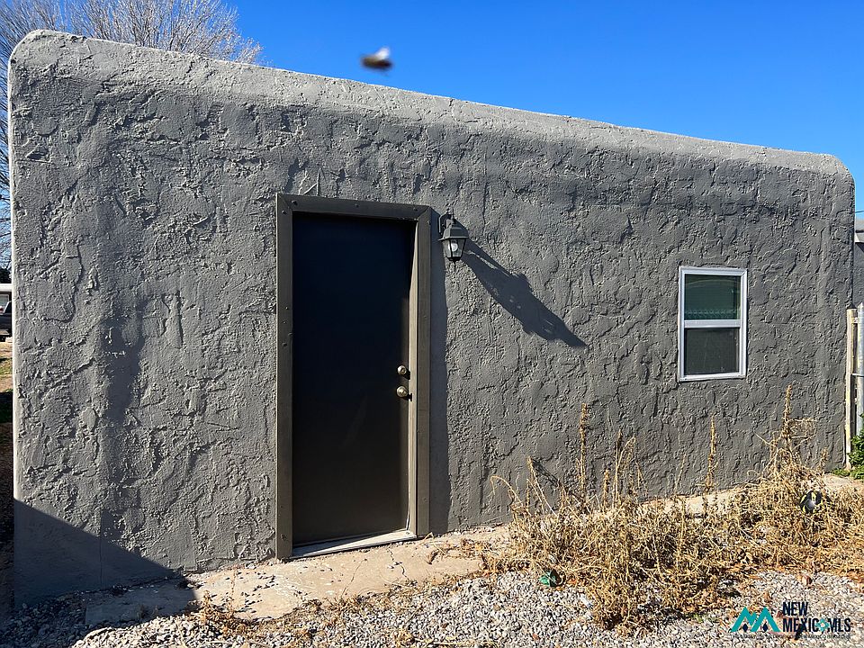 1st image of 907 Bullock Ct
