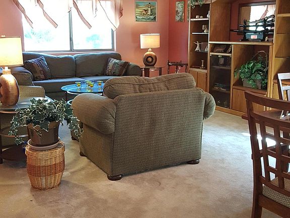 4th image of 1029 W Bosch Dr