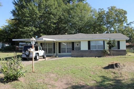 1st image of 109 Walker Dr