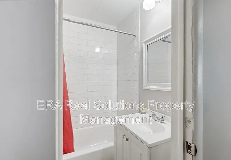 361 S Harris Ave #A — Photo 13