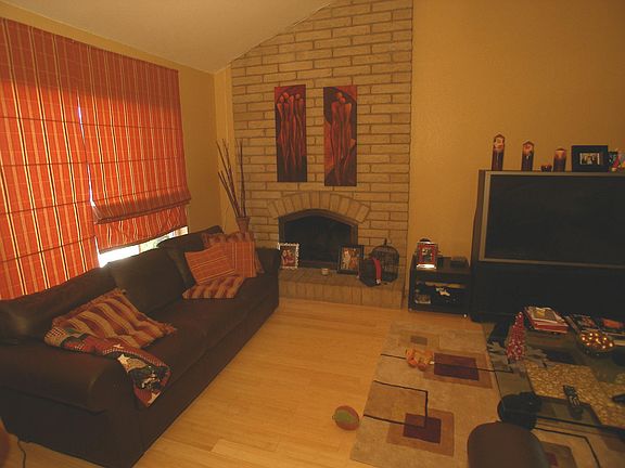 Gas fireplace in great room