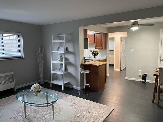 1st image of 1137 Far Hills Dr #32