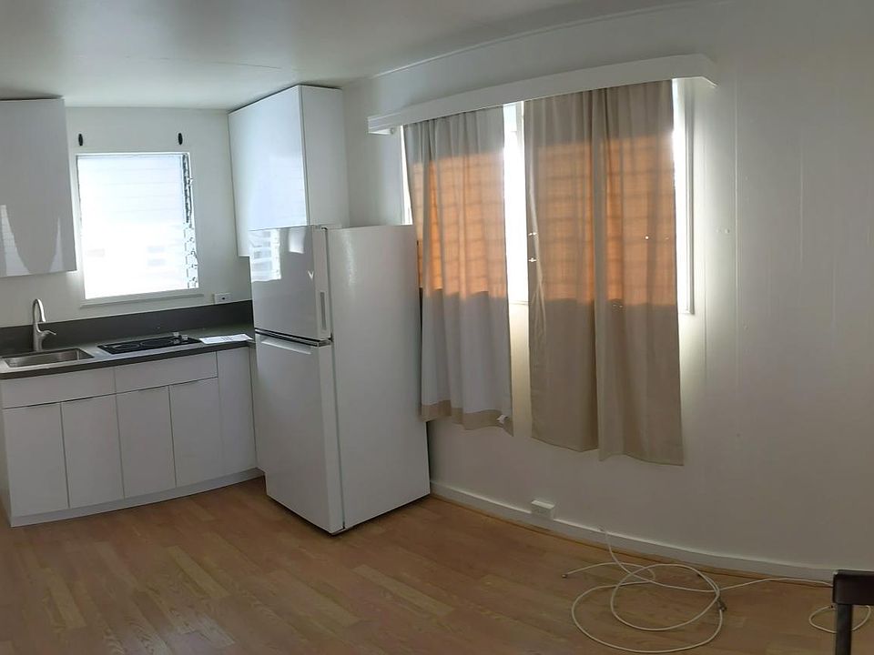 1st image of 749 Ekela Ave #2
