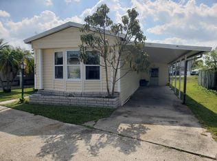 2910 Honeysuckle Run Ln, Ruskin, FL 33570