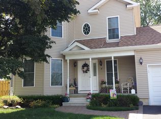 5 Sunset Blvd, Hamilton, NJ 08690