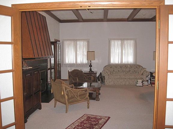 4th image of 614 Wedgewood Dr