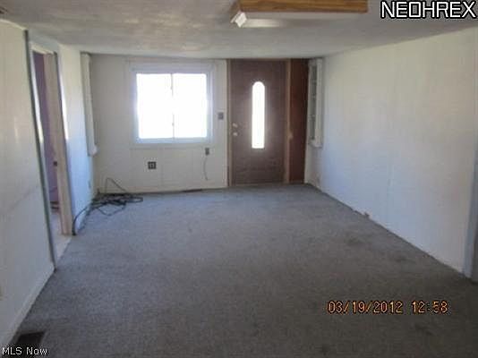 2nd image of 222 E Hamilton St
