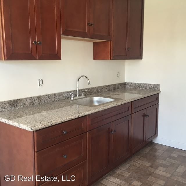2nd image of 787 22nd St APT 109