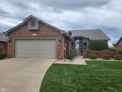 1330 Country Creek Cir, Shelbyville, IN, 46176