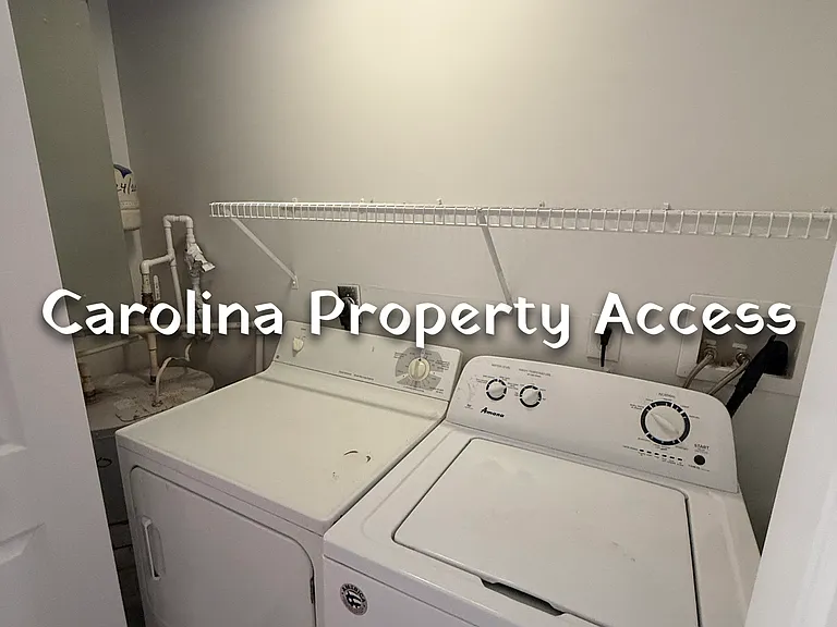 1401 Collegiate Cir #202 — Photo 32
