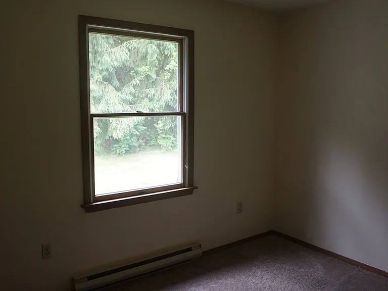 311 Juniper Dr — Photo 9