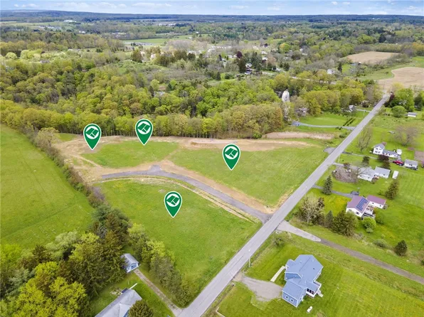 5 E Shore Cir, Ithaca, NY 14850