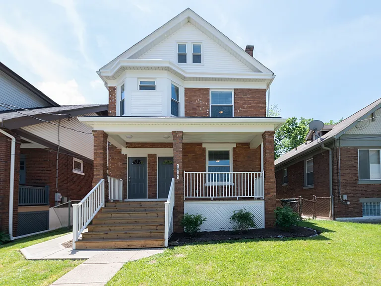 1917 Crane Ave #2 — Photo 1