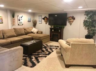 599 Old Stage Rd, Barnstable, MA 02630