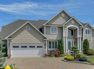 93 Sandy Point Dr, Brick, NJ 08723