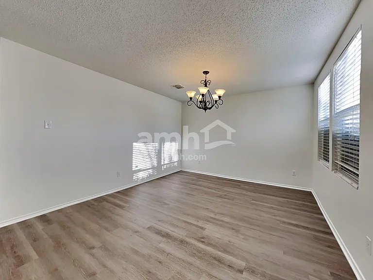 3112 Amber Waves Ln — Photo 7