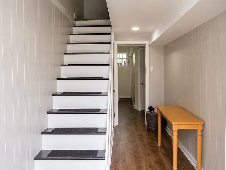 3732 S Hereford Ln — Photo 4
