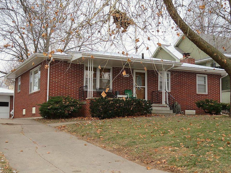 1st image of 2434 Lockwood Pl