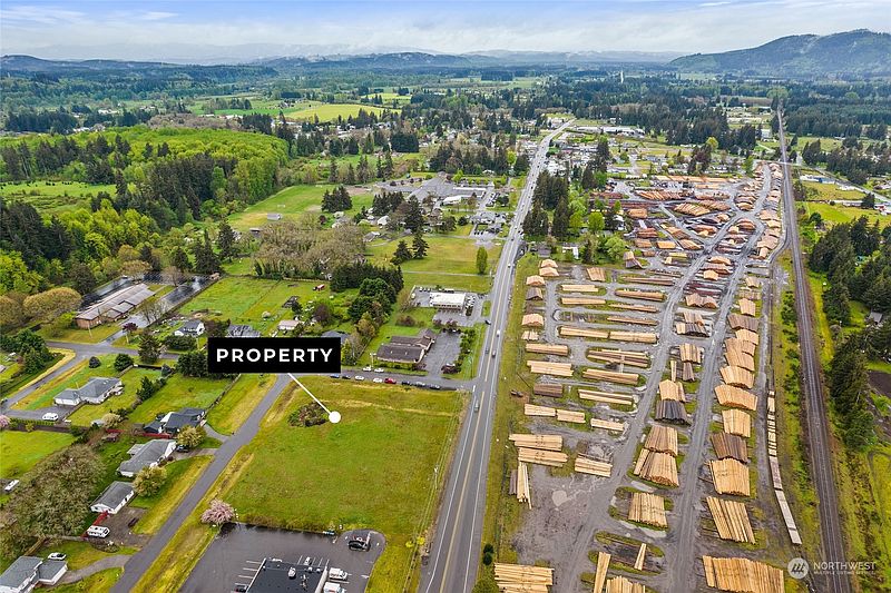 2nd image of 9538 184th Avenue SW