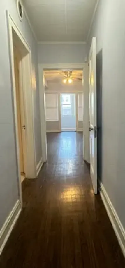 2 bed, 1100 sqft, $1,400 — Photo 2