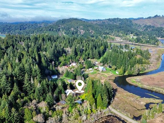 4th image of 60958 Old Wagon Rd