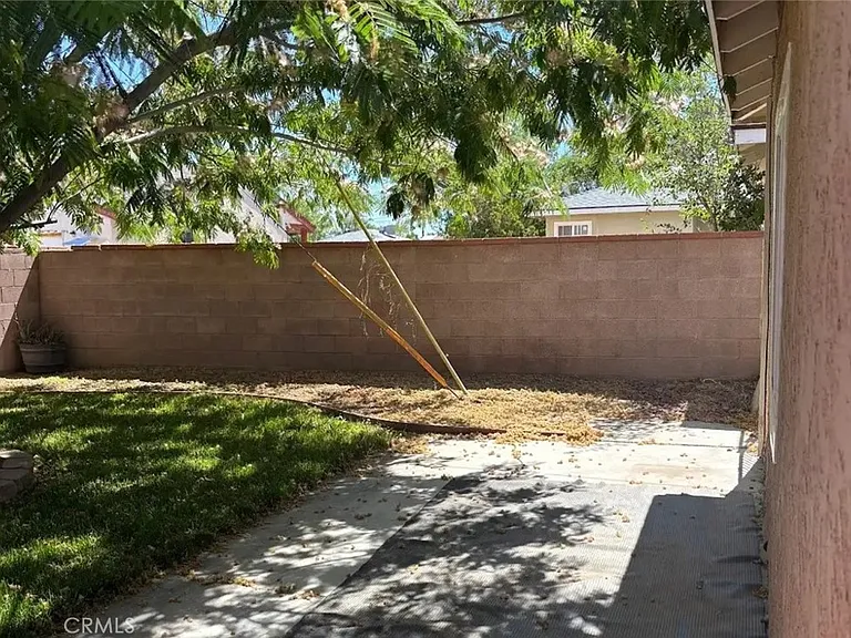 1147 W Avenue H11 — Photo 12
