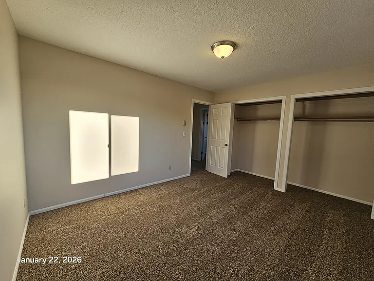 3233 Johnston Ln — Photo 14